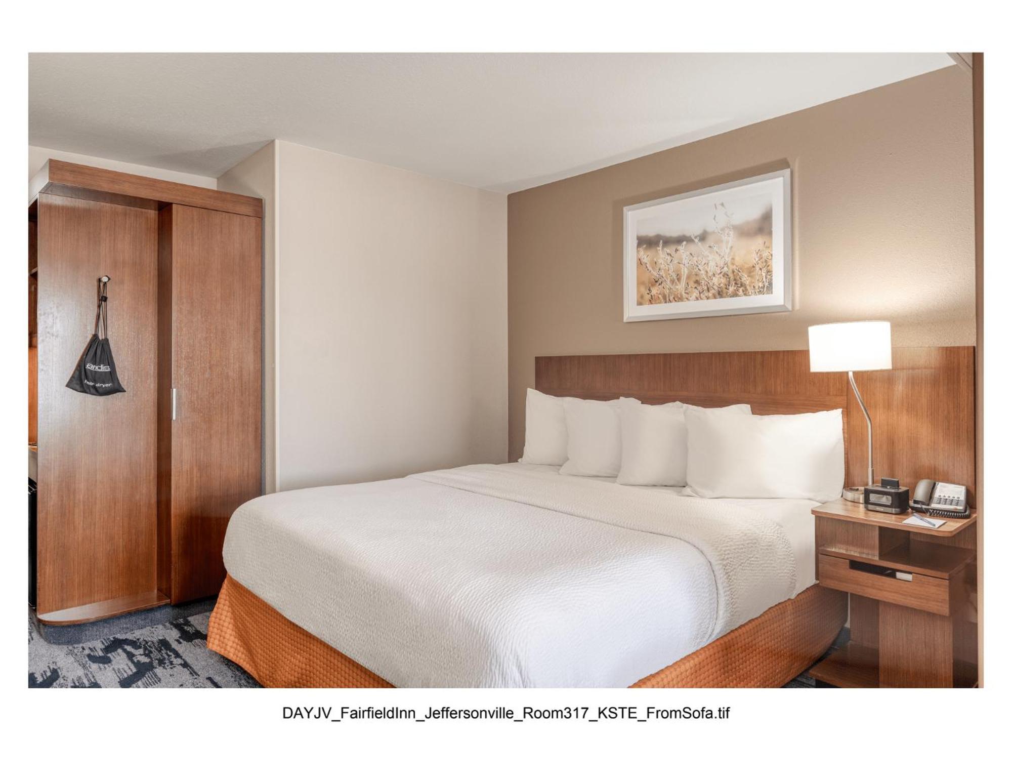 Fairfield Inn & Suites By Marriott Jeffersonville I-71 Exterior photo